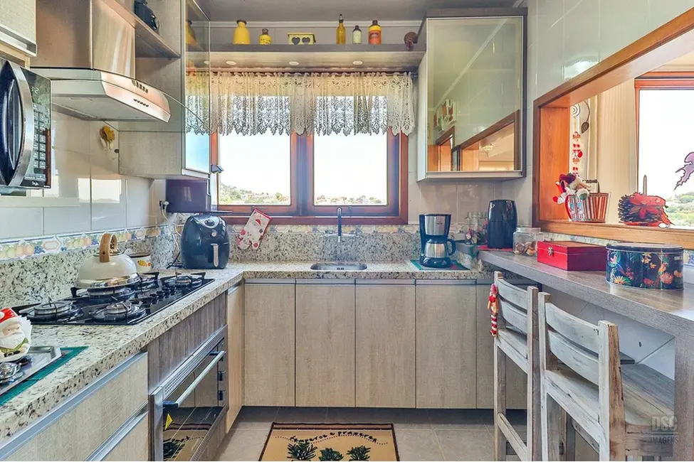 Foto 4 de Casa de Condomínio com 3 quartos à venda, 177m2 em Ipanema, Porto Alegre - RS