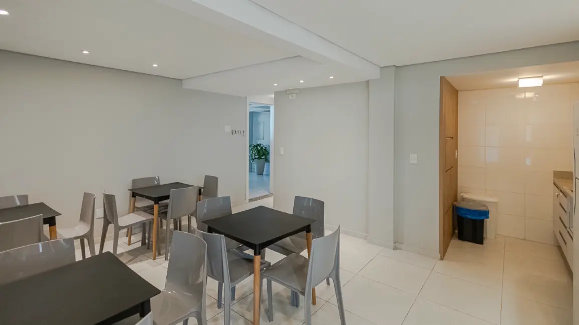 Foto 7 de Apartamento com 2 quartos à venda, 152m2 em Chácara das Pedras, Porto Alegre - RS