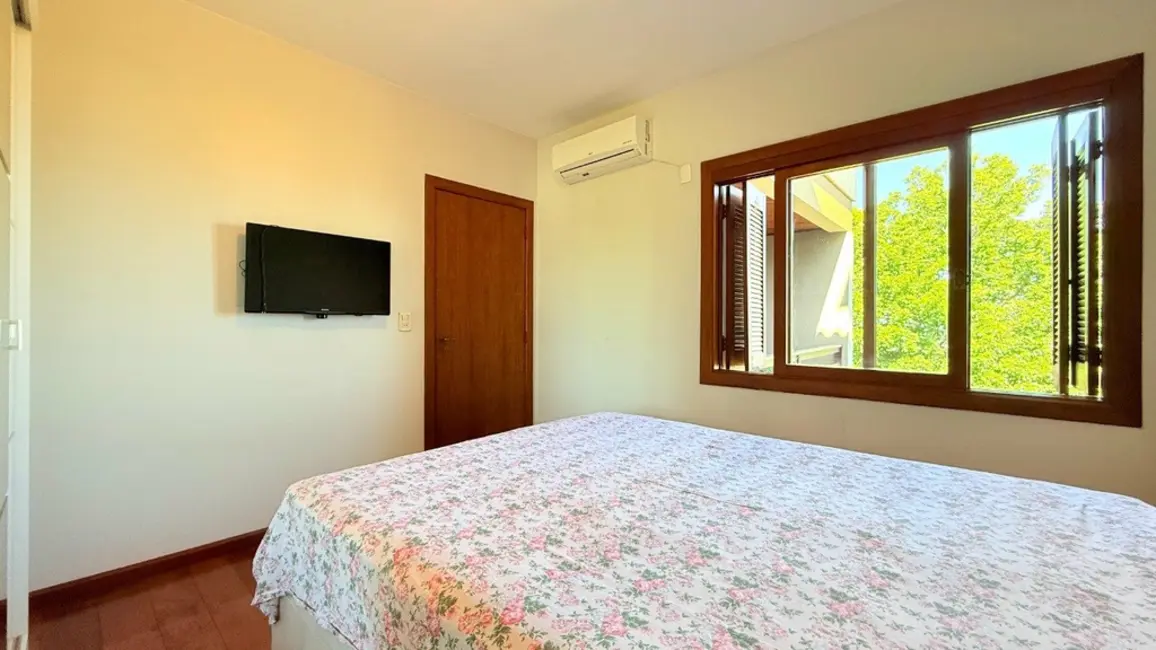 Apartamento com 3 quartos à venda, 328m2 em Menino Deus, Porto Alegre - RS - imagem 3 Foto 3 de Apartamento com 3 quartos à venda, 328m2 em Menino Deus, Porto Alegre - RS