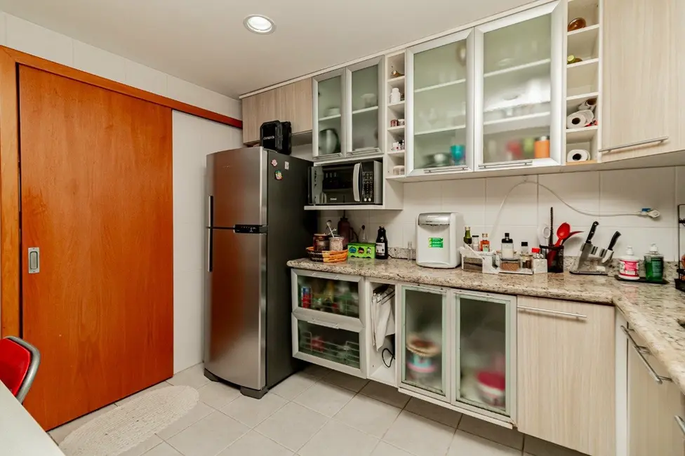 Foto 3 de Apartamento com 3 quartos à venda, 106m2 em Menino Deus, Porto Alegre - RS