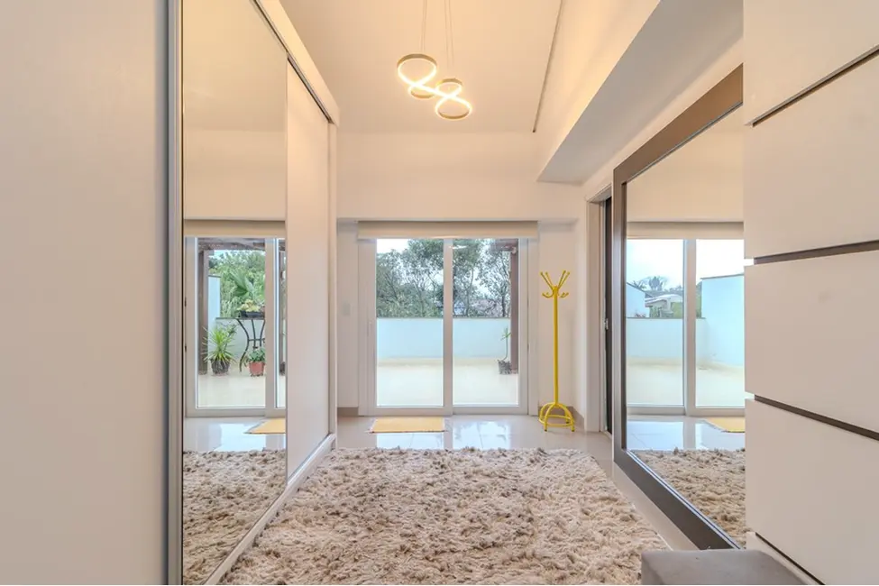 Foto 2 de Casa de Condomínio com 4 quartos à venda, 190m2 em Tristeza, Porto Alegre - RS