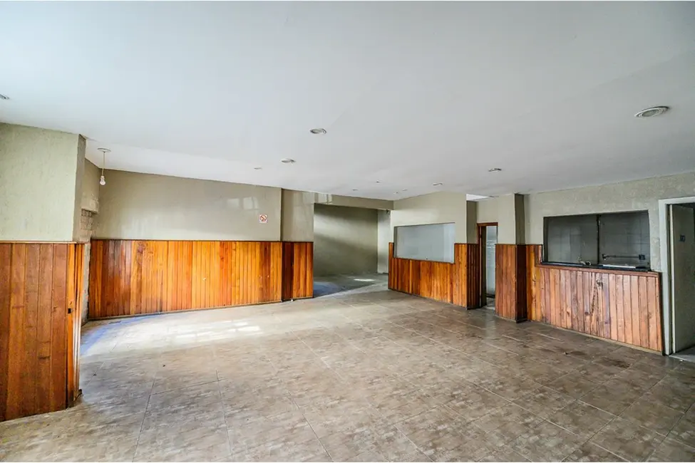 Loja à venda, 204m2 em Moinhos de Vento, Porto Alegre - RS - imagem 8 Foto 8 de Loja à venda, 204m2 em Moinhos de Vento, Porto Alegre - RS