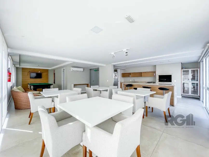 Apartamento com 2 quartos à venda, 70m2 em Menino Deus, Porto Alegre - RS - imagem 3 Foto 3 de Apartamento com 2 quartos à venda, 70m2 em Menino Deus, Porto Alegre - RS