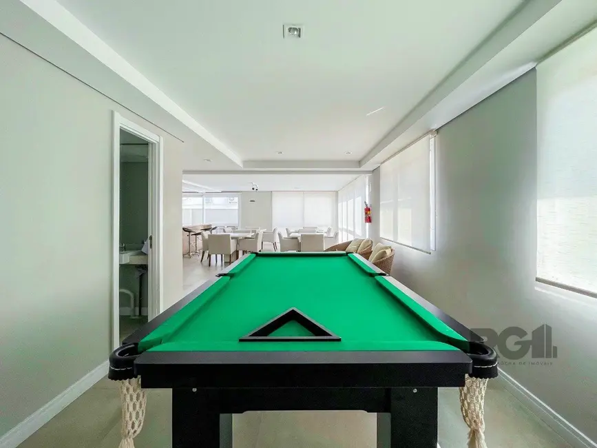 Apartamento com 2 quartos à venda, 70m2 em Menino Deus, Porto Alegre - RS - imagem 9 Foto 9 de Apartamento com 2 quartos à venda, 70m2 em Menino Deus, Porto Alegre - RS