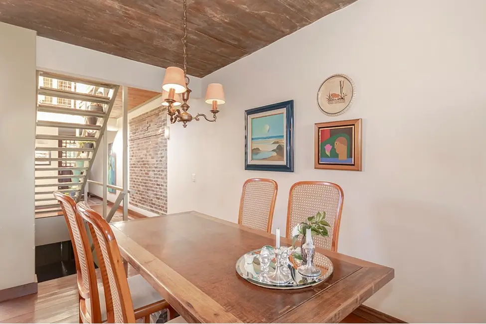 Foto 5 de Casa com 3 quartos à venda, 299m2 em Chácara das Pedras, Porto Alegre - RS