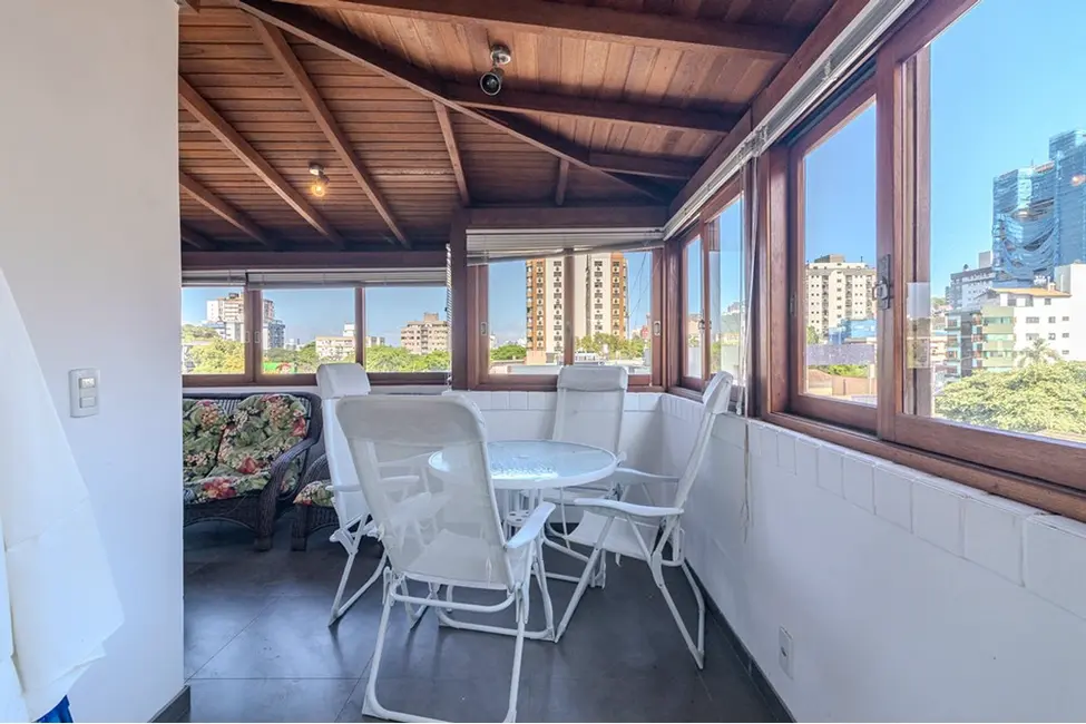 Foto 8 de Apartamento com 2 quartos à venda, 207m2 em Bela Vista, Porto Alegre - RS