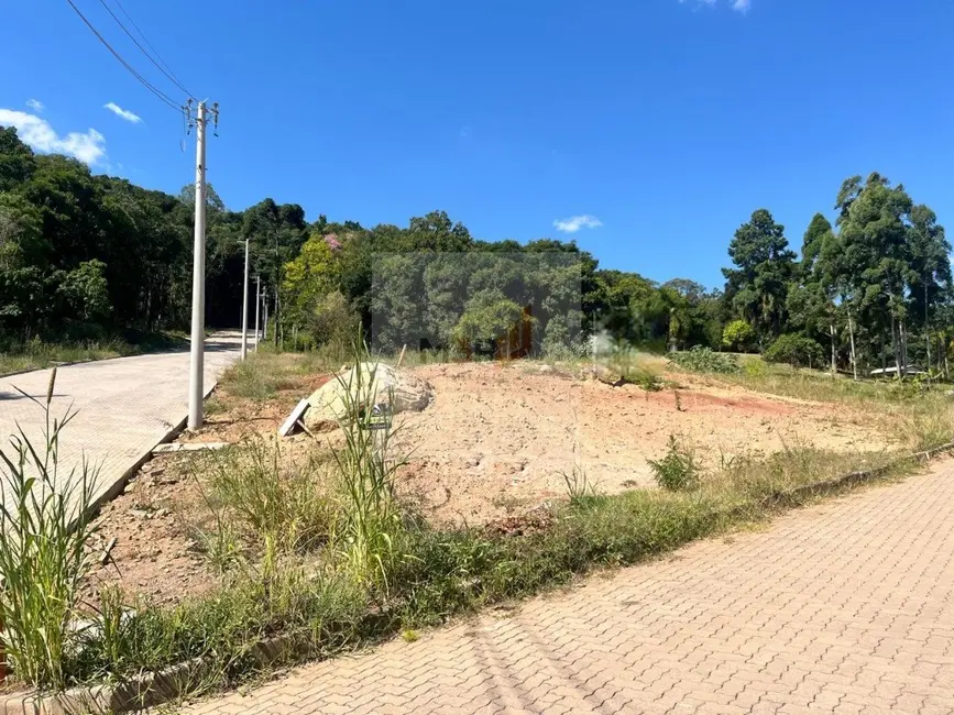 Foto 1 de Terreno / Lote à venda, 440m2 em Nova Petropolis - RS