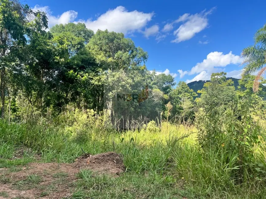 Foto 1 de Terreno / Lote à venda, 1270m2 em Nova Petropolis - RS