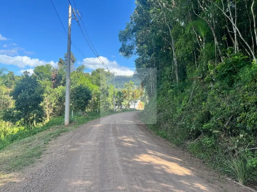 Foto 5 de Terreno / Lote à venda, 942m2 em Nova Petropolis - RS