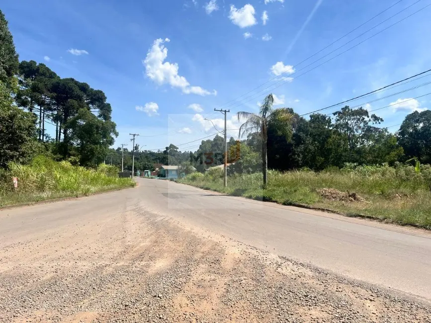 Foto 3 de Terreno / Lote à venda, 377m2 em Nova Petropolis - RS