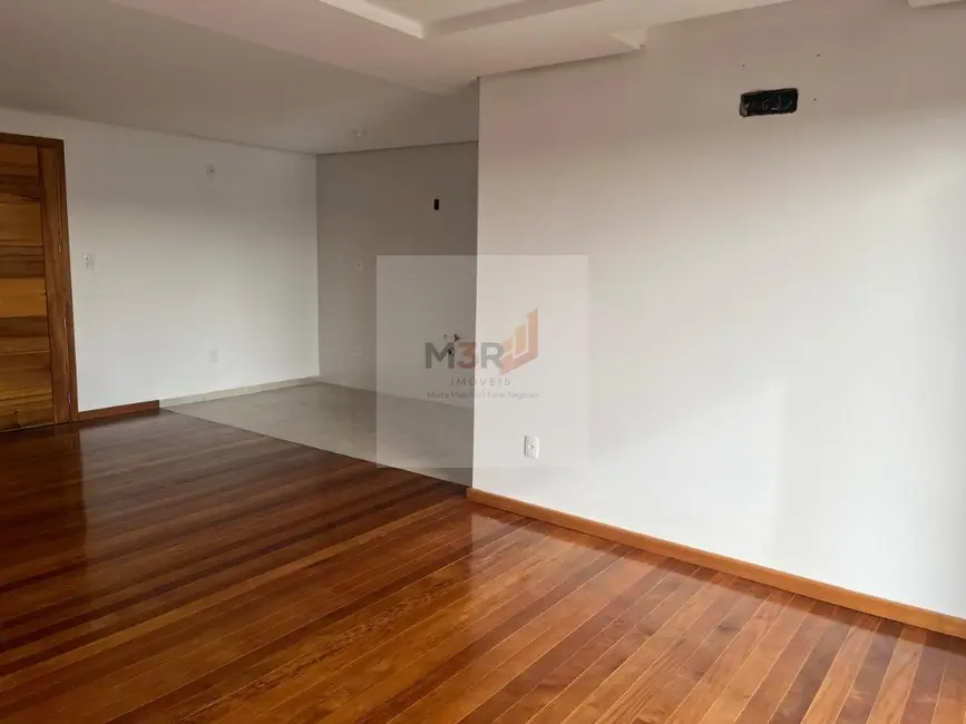 Foto 8 de Apartamento com 1 quarto à venda, 102m2 em Centro, Nova Petropolis - RS