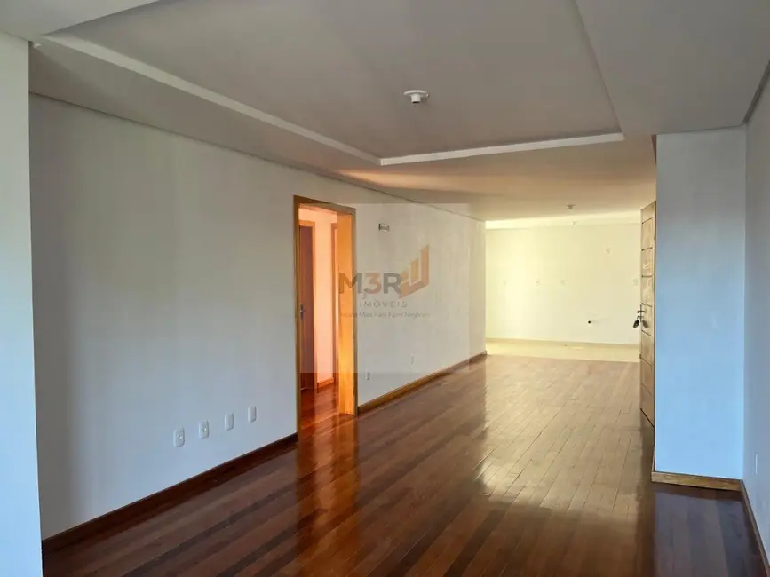 Foto 5 de Apartamento com 3 quartos à venda, 122m2 em Centro, Nova Petropolis - RS