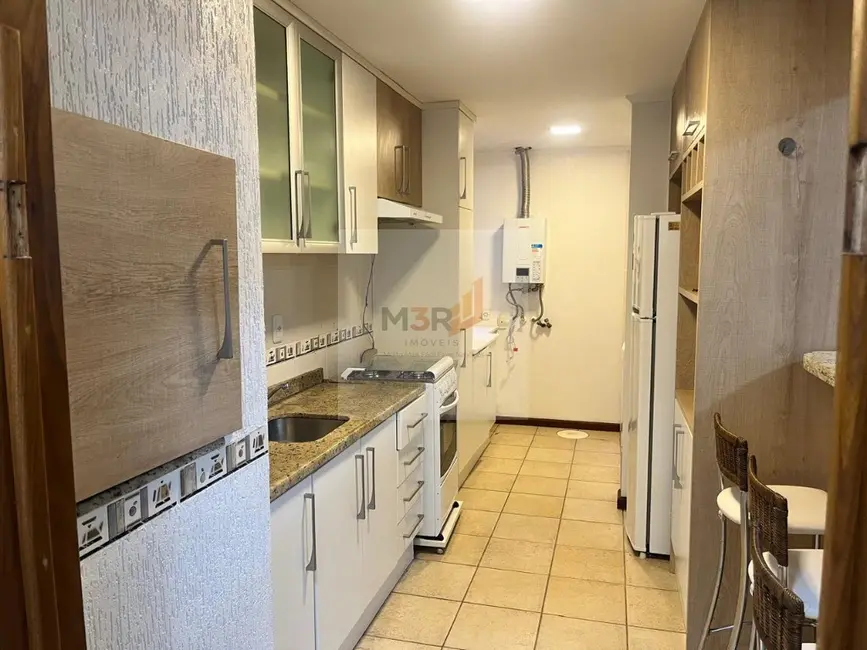 Foto 8 de Apartamento com 2 quartos à venda, 69m2 em Centro, Gramado - RS