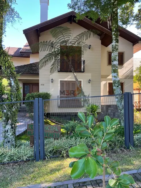 Foto 1 de Apartamento com 2 quartos à venda, 69m2 em Centro, Gramado - RS