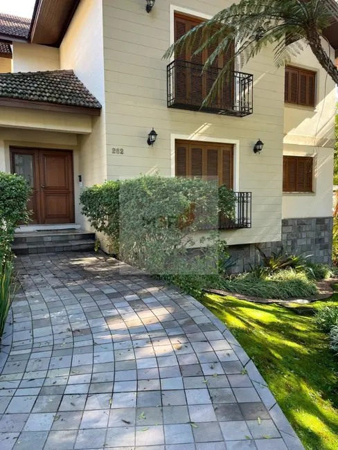Foto 2 de Apartamento com 2 quartos à venda, 69m2 em Centro, Gramado - RS