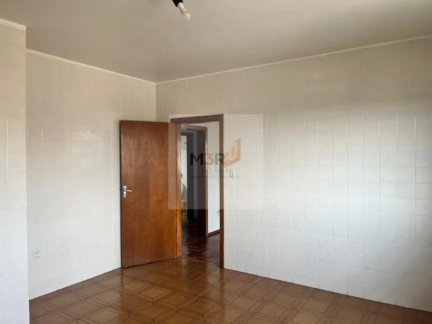 Foto 9 de Apartamento com 3 quartos para alugar, 100m2 em Centro, Nova Petropolis - RS