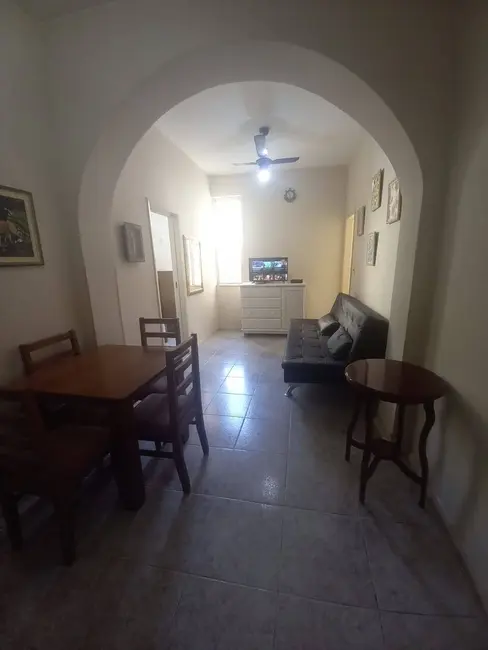 Foto 2 de Apartamento com 2 quartos à venda, 50m2 em Catete, Rio De Janeiro - RJ