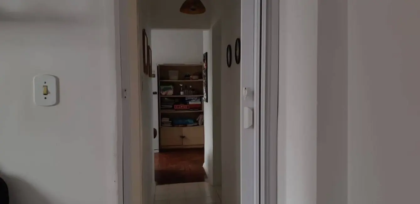 Foto 3 de Apartamento com 2 quartos à venda, 50m2 em Laranjeiras, Rio De Janeiro - RJ