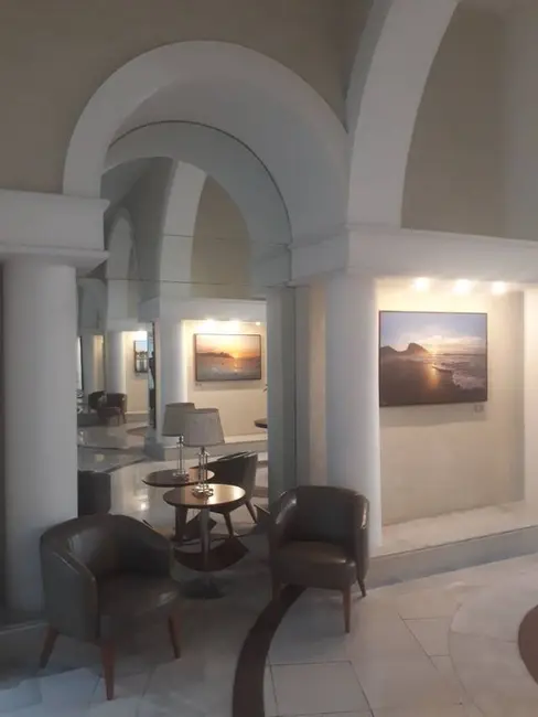 Foto 2 de Apartamento com 1 quarto à venda, 45m2 em Copacabana, Rio De Janeiro - RJ
