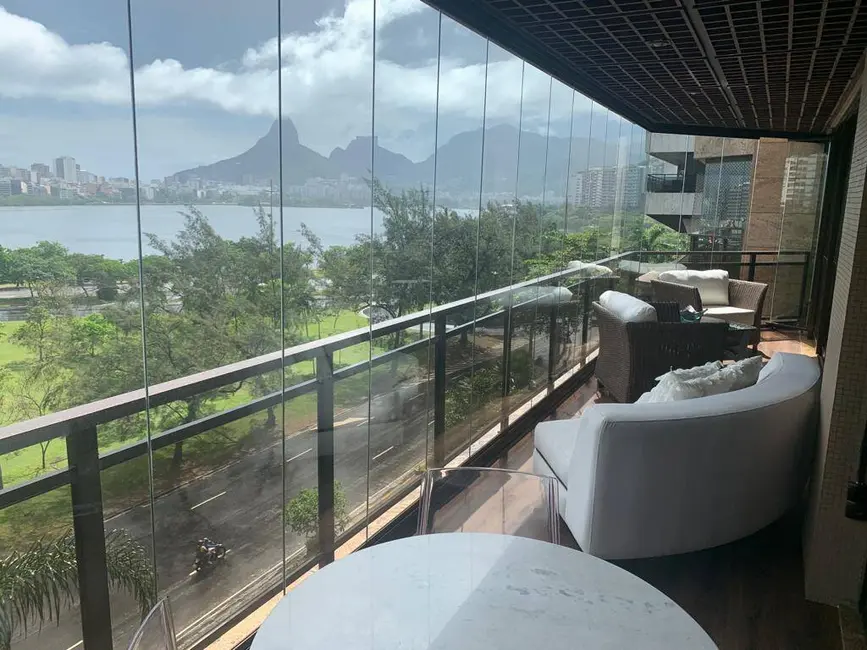 Foto 2 de Apartamento com 3 quartos à venda, 227m2 em Lagoa, Rio De Janeiro - RJ