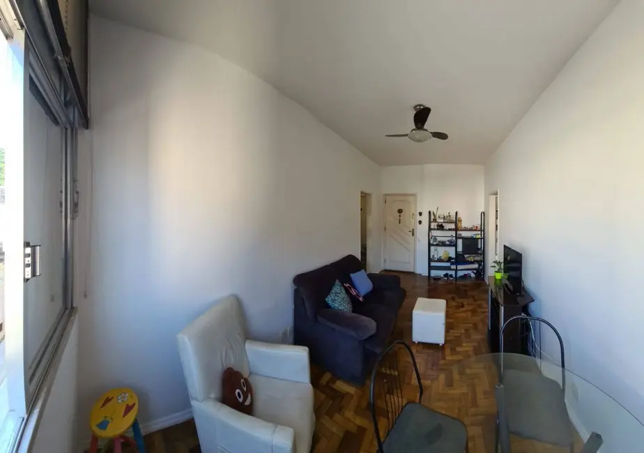 Apartamento com 1 quarto à venda, 58m2 em Laranjeiras, Rio De Janeiro - RJ - imagem 3 Foto 3 de Apartamento com 1 quarto à venda, 58m2 em Laranjeiras, Rio De Janeiro - RJ