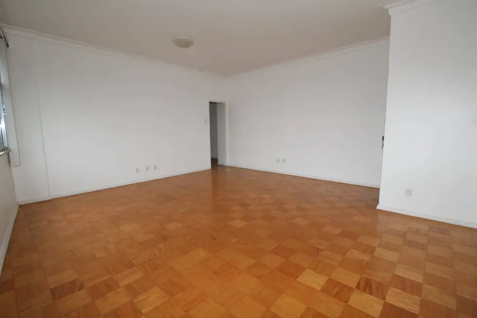 Apartamento com 3 quartos à venda, 160m2 em Flamengo, Rio De Janeiro - RJ - imagem 3 Foto 3 de Apartamento com 3 quartos à venda, 160m2 em Flamengo, Rio De Janeiro - RJ