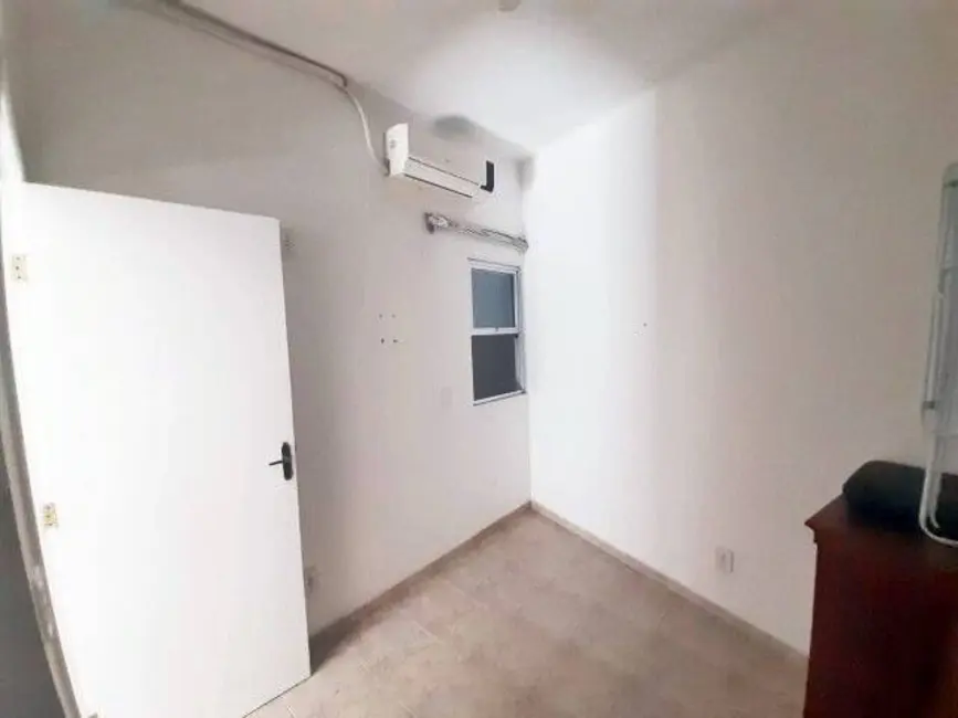 Casa com 2 quartos à venda, 50m2 em Copacabana, Rio De Janeiro - RJ - imagem 5 Foto 5 de Casa com 2 quartos à venda, 50m2 em Copacabana, Rio De Janeiro - RJ