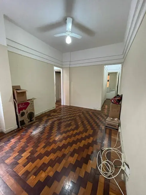 Foto 2 de Apartamento com 2 quartos à venda, 70m2 em Copacabana, Rio De Janeiro - RJ