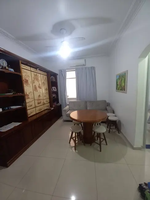 Foto 2 de Apartamento com 2 quartos à venda, 57m2 em Catete, Rio De Janeiro - RJ