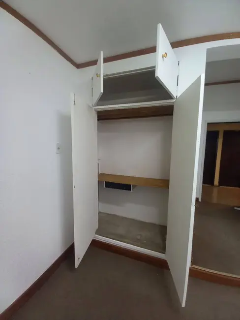 Sala Comercial à venda, 85m2 em Centro, Rio De Janeiro - RJ - imagem 4 Foto 4 de Sala Comercial à venda, 85m2 em Centro, Rio De Janeiro - RJ