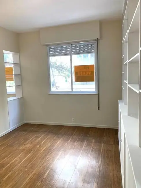 Foto 4 de Apartamento com 3 quartos à venda, 115m2 em Copacabana, Rio De Janeiro - RJ