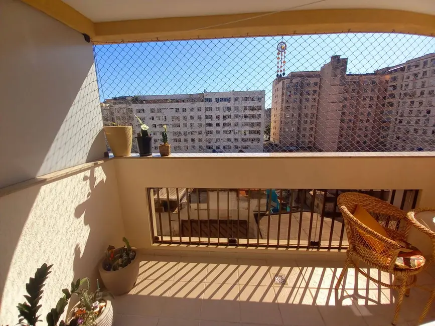 Foto 2 de Apartamento com 3 quartos à venda, 90m2 em Catete, Rio De Janeiro - RJ