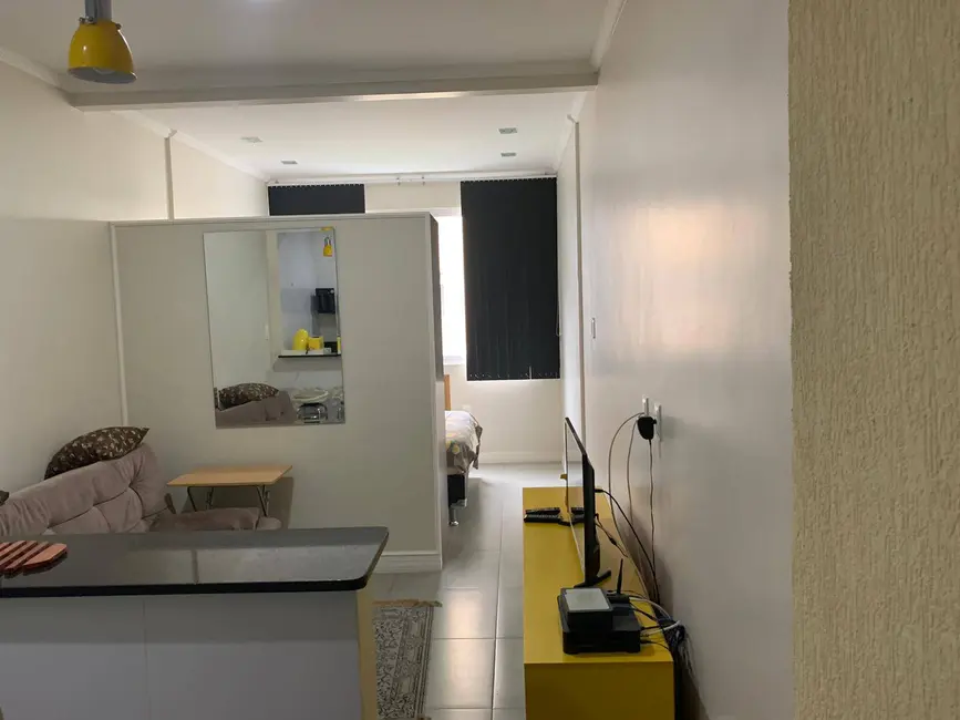 Foto 9 de Apartamento com 1 quarto à venda, 30m2 em Leme, Rio De Janeiro - RJ