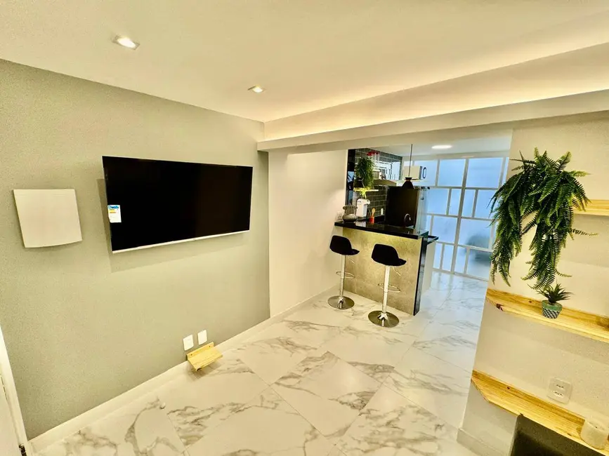Foto 2 de Apartamento com 1 quarto à venda, 33m2 em Centro, Rio De Janeiro - RJ