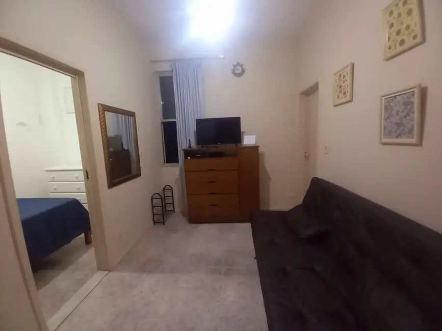 Foto 2 de Apartamento com 2 quartos para alugar, 55m2 em Catete, Rio De Janeiro - RJ