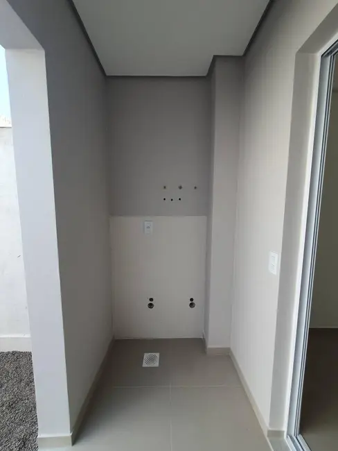 Foto 6 de Sobrado com 2 quartos à venda, 101m2 em São José, Canoas - RS