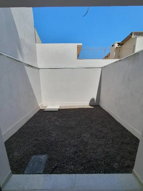 Foto 4 de Sobrado com 2 quartos à venda, 101m2 em São José, Canoas - RS