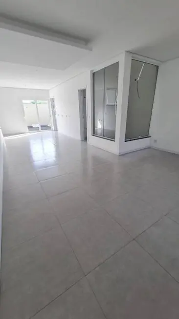 Sobrado com 3 quartos à venda, 124m2 em Canoas - RS - imagem 3 Foto 3 de Sobrado com 3 quartos à venda, 124m2 em Canoas - RS