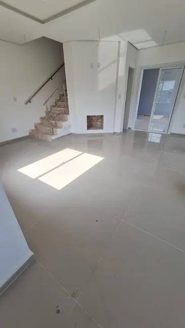 Foto 6 de Sobrado com 3 quartos à venda, 162m2 em São José, Canoas - RS