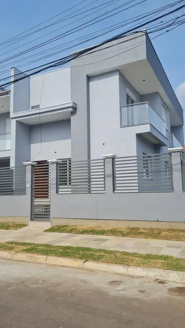 Foto 3 de Sobrado com 3 quartos à venda, 162m2 em São José, Canoas - RS