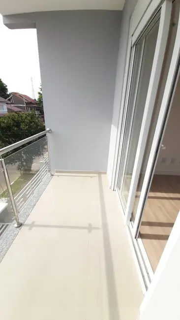 Sobrado com 3 quartos à venda, 142m2 em São José, Canoas - RS - imagem 8 Foto 8 de Sobrado com 3 quartos à venda, 142m2 em São José, Canoas - RS