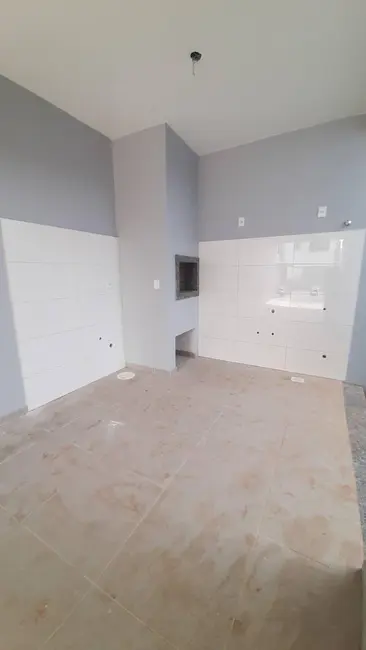 Sobrado com 3 quartos à venda, 142m2 em São José, Canoas - RS - imagem 3 Foto 3 de Sobrado com 3 quartos à venda, 142m2 em São José, Canoas - RS