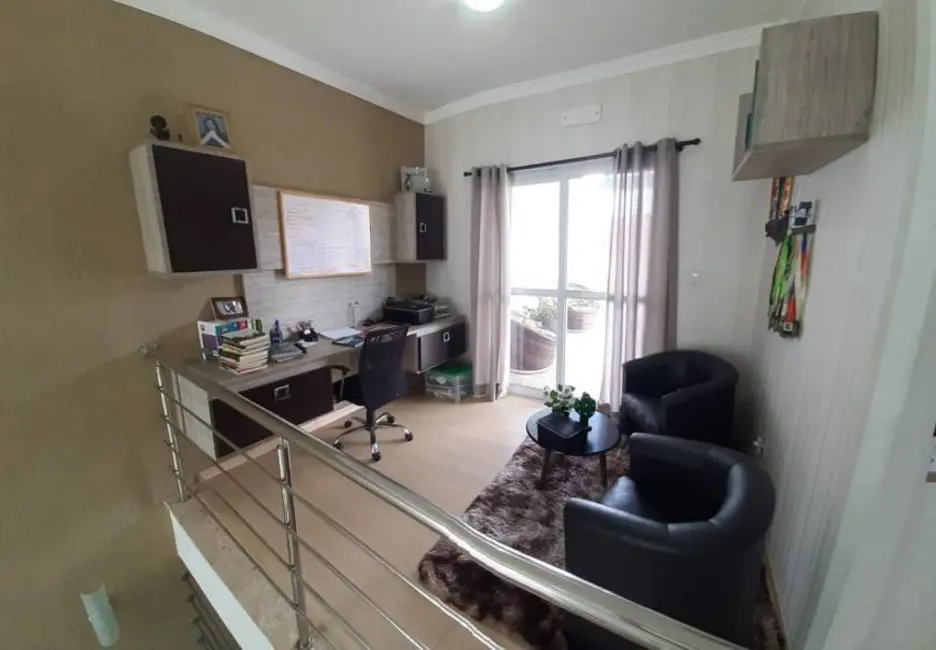 Foto 6 de Sobrado com 3 quartos à venda, 208m2 em Canoas - RS