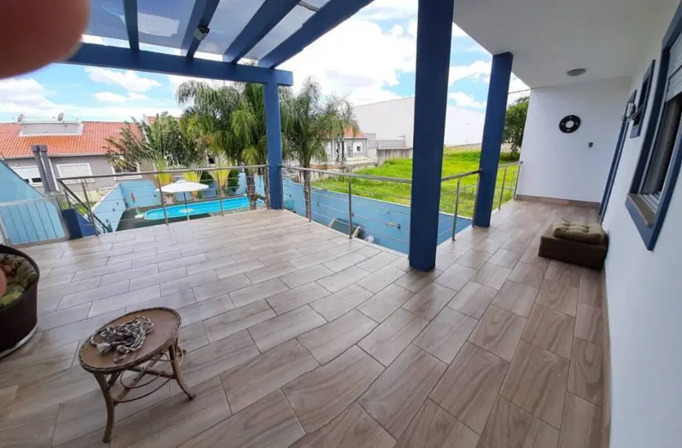 Foto 5 de Sobrado com 3 quartos à venda, 208m2 em Canoas - RS