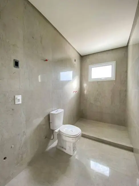 Casa de Condomínio com 3 quartos à venda, 145m2 em Nossa Senhora das Graças, Canoas - RS - imagem 8 Foto 8 de Casa de Condomínio com 3 quartos à venda, 145m2 em Nossa Senhora das Graças, Canoas - RS