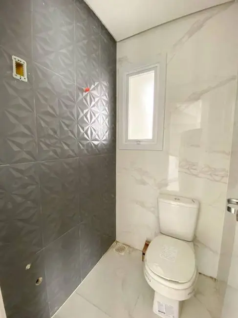 Casa de Condomínio com 3 quartos à venda, 145m2 em Nossa Senhora das Graças, Canoas - RS - imagem 6 Foto 6 de Casa de Condomínio com 3 quartos à venda, 145m2 em Nossa Senhora das Graças, Canoas - RS
