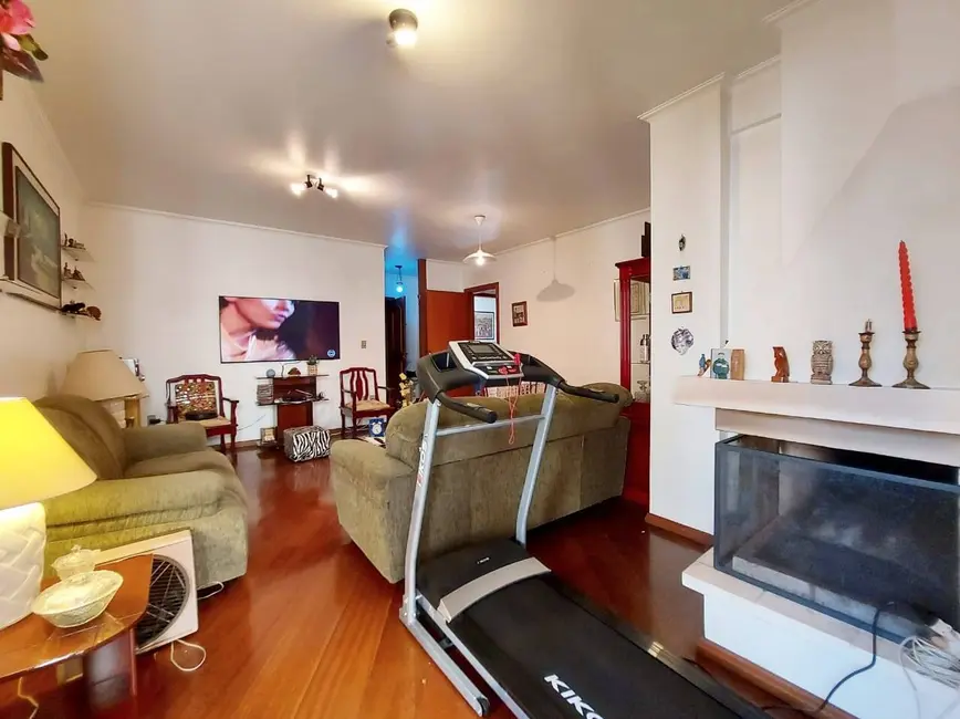 Apartamento com 3 quartos à venda, 115m2 em Centro, Canoas - RS - imagem 7 Foto 7 de Apartamento com 3 quartos à venda, 115m2 em Centro, Canoas - RS