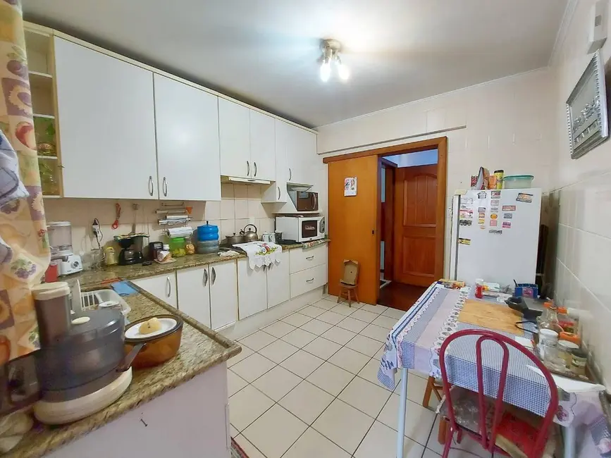 Apartamento com 3 quartos à venda, 115m2 em Centro, Canoas - RS - imagem 4 Foto 4 de Apartamento com 3 quartos à venda, 115m2 em Centro, Canoas - RS
