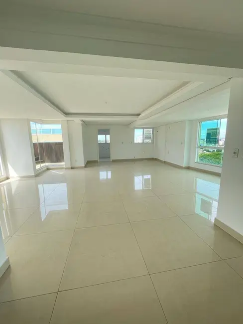 Apartamento com 4 quartos à venda, 217m2 em Centro, Canoas - RS - imagem 4 Foto 4 de Apartamento com 4 quartos à venda, 217m2 em Centro, Canoas - RS