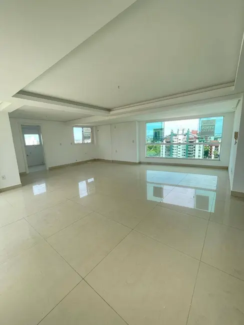 Apartamento com 4 quartos à venda, 217m2 em Centro, Canoas - RS - imagem 5 Foto 5 de Apartamento com 4 quartos à venda, 217m2 em Centro, Canoas - RS